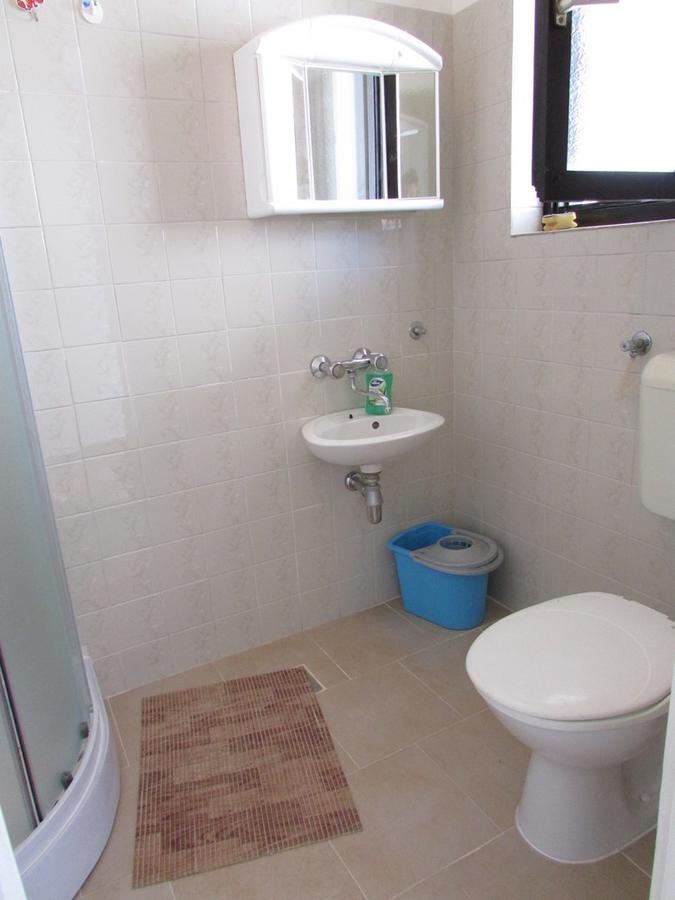 Mirela House With Apartment ウマグ エクステリア 写真