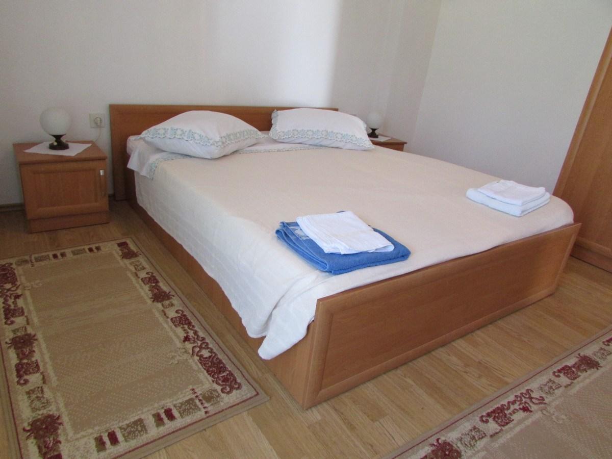 Mirela House With Apartment ウマグ エクステリア 写真